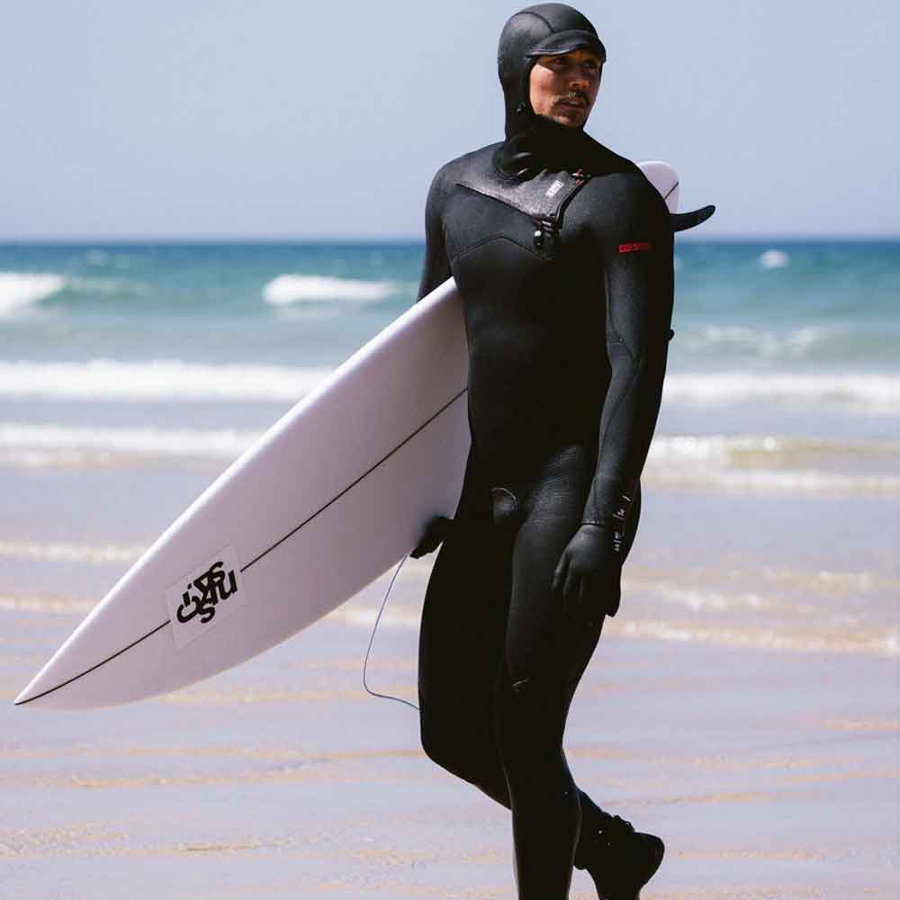 C-Skins NuWave Session 5/4/3 Hooded Wetsuit Black / Red