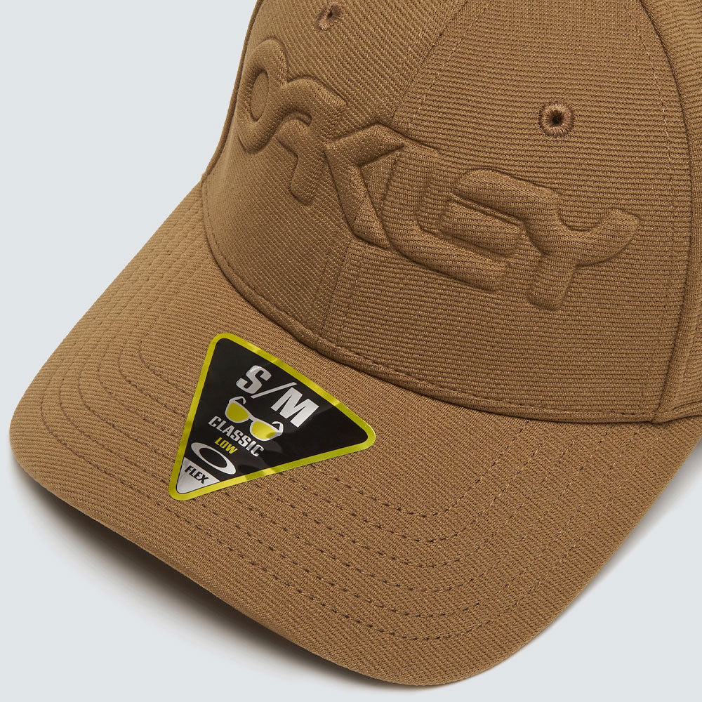 Oakley 6 Panel Stretch Embossed Hat