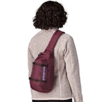 Patagonia Atom Sling 8L Berry Fig
