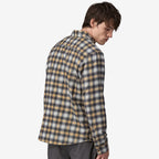 Patagonia LW Fjord Flannel LS Shirt - Beach Day: Sandy Melon