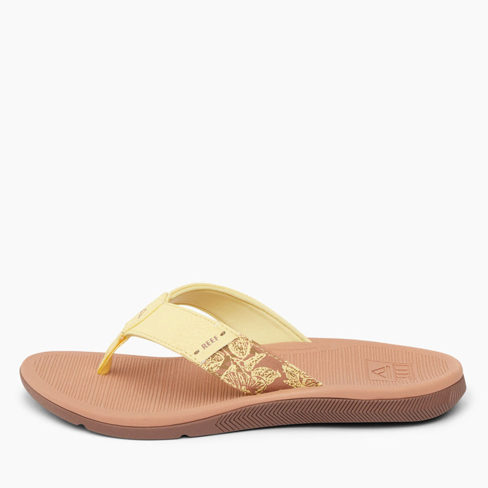 Reef Womens Santa Ana Pale Banana Sandals