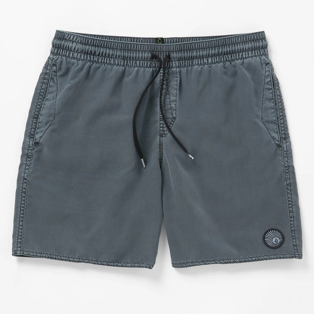 Volcom Center 17 Trunks
