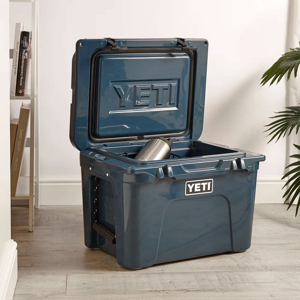 Yeti Tundra 35 Cooler - Navy