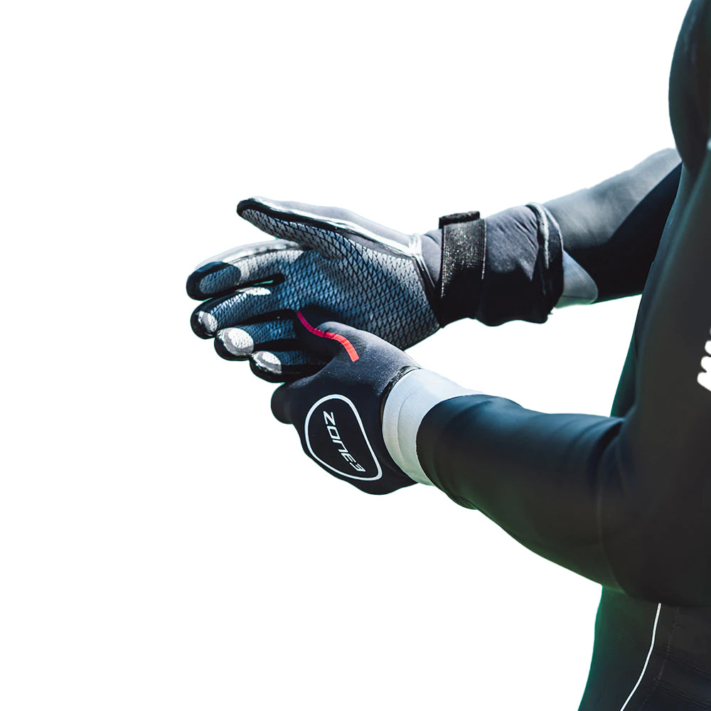 Zone 3 Neoprene Heat-Tech Warmth Gloves  - Black/Red