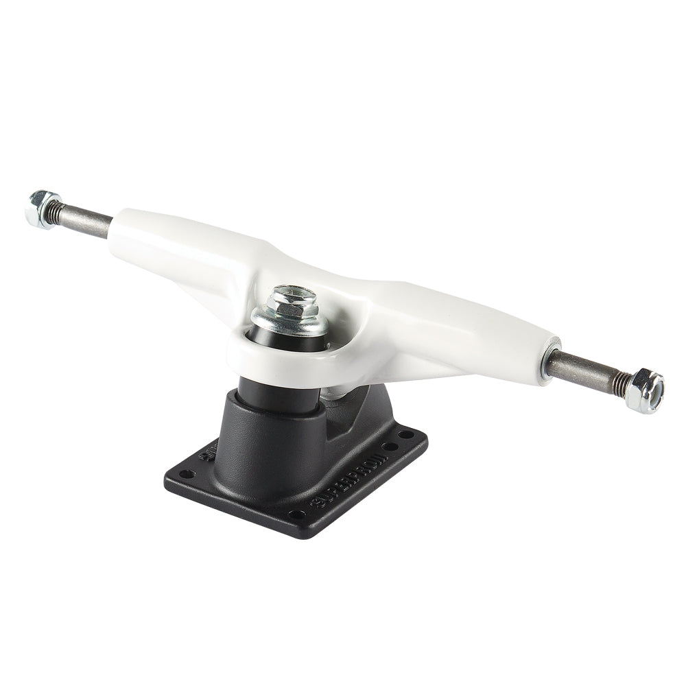 Gullwing Pro 3 - 9" Skateboard Truck
